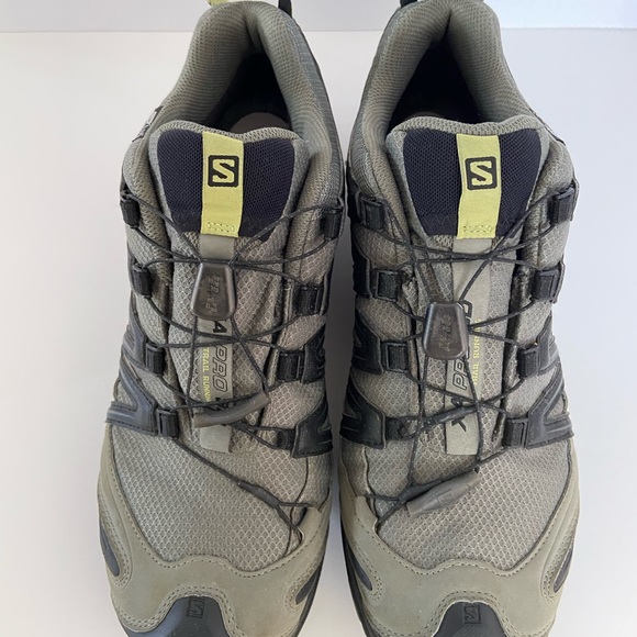 Salomon Trail Running Shoes Size 10 - Picture 2 of 8